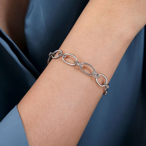 Oval Textured Link Bracelet in Sterling Silver