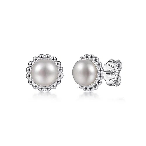Bujukan Pearl Stud Earrings in Sterling Silver