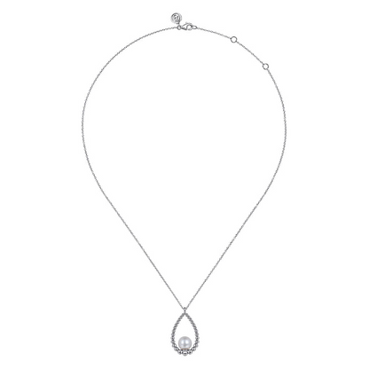 Pearl Teardrop Necklace in Sterling Silver
