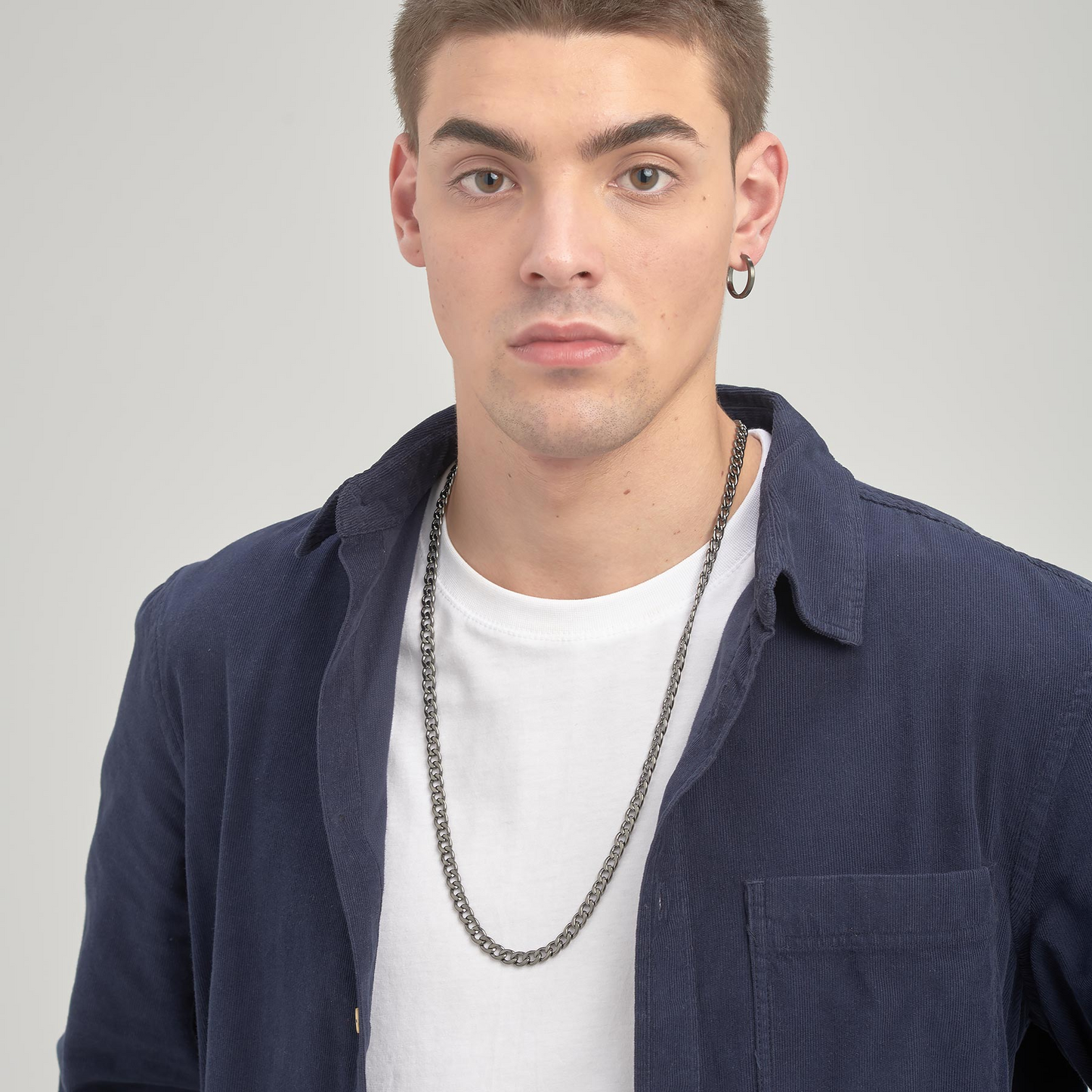 Open Curb Link Chain in Ruthenium Stainless Steel