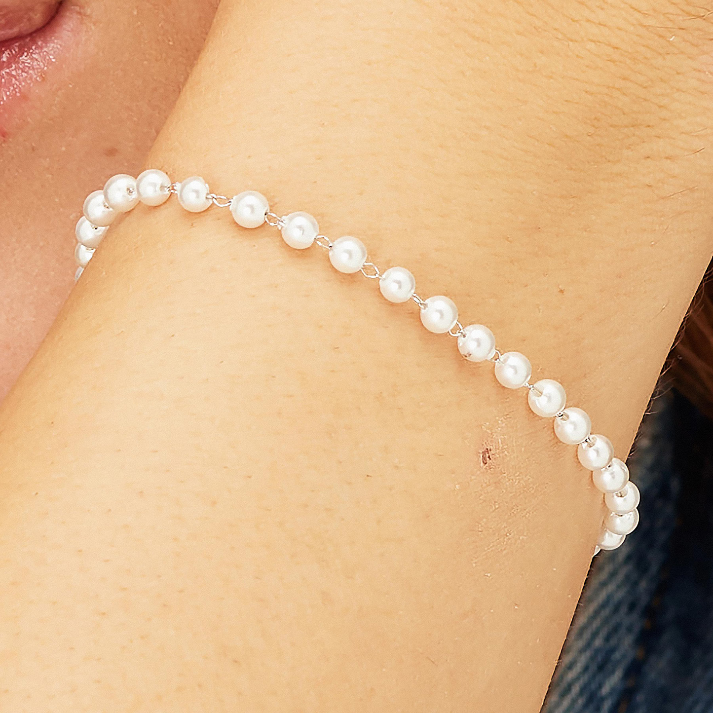 Shell Pearl Bracelet in Stainless Steel