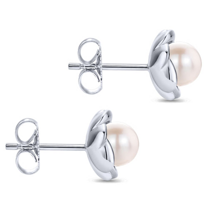 Pearl Floral Stud Earrings in Sterling Silver