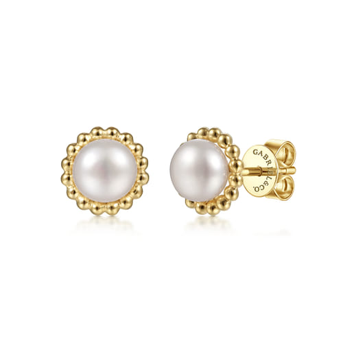Pearl Stud Earrings in 14K Yellow Gold