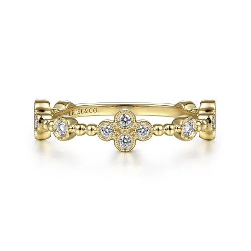 Diamond Quatrefoil Stackable Band in 14K Yellow Gold