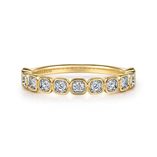Diamond Cushion Bezel Band in 14K Yellow Gold