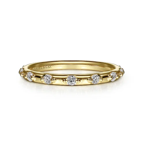 Diamond Station Stackable Ring in 14K Yellow Gold