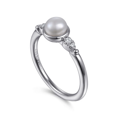 Pearl & Diamond Ring in Sterling Silver