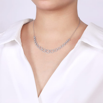 Diamond Graduated Link Necklace in 14K White Gold