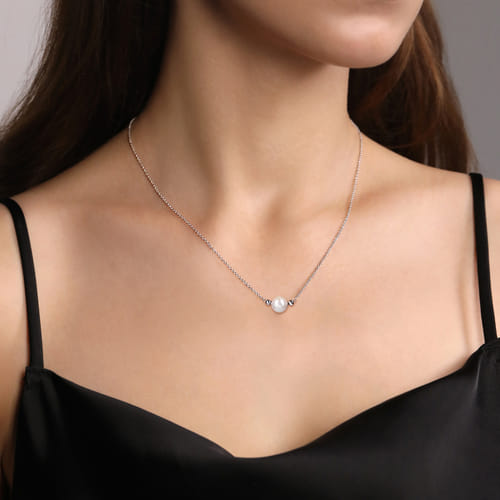 Pearl Pendant Necklace in Sterling Silver