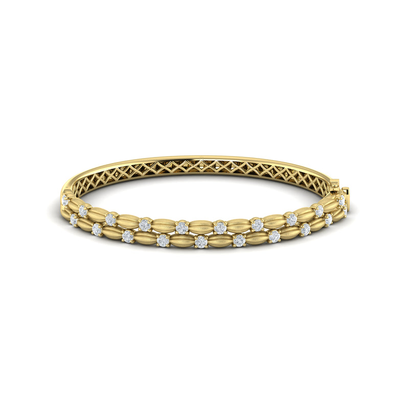 Diamond Tufted Bangle Bracelet in 14K Yellow Gold