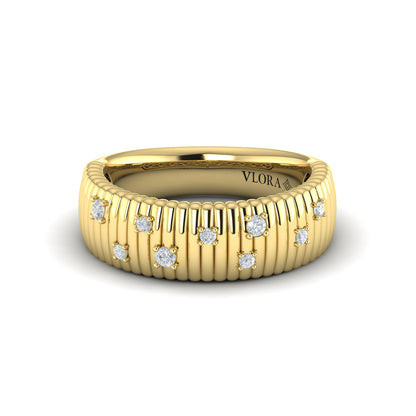 Ribbed Diamond Scattered Band in 14K Yellow Gold